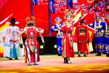 新春走基层·特别报道｜“春晚”掌声后，具身智