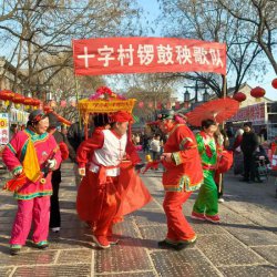 <b>新春走基层丨车水马龙 齐鲁迎客来</b>