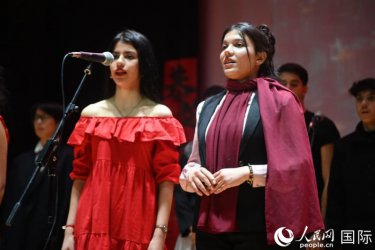 中突青年学子共庆新春佳节