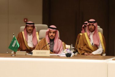 国际观察丨不安的海湾国家，是否会“下场”参