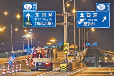 深夜直击四元桥系修复工程